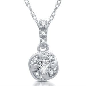 Elegant Silver Pendant Necklace